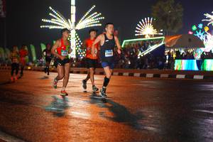 BIB: 4084, 41065
                            <button type="button" onclick="openModal(16194647)" class="btn btn-primary btn-sm float-right btn-popup" data-toggle="modal" data-target=".modal-high-quality">
                        <i class="fas fa-shopping-cart"></i> Add to Cart
                    </button>
                                            <button type="button" onclick="isThisMe(16194647, true)" class="btn btn-success btn-sm float-right btn-popup btn-isme hidden" data-toggle="tooltip" data-placement="bottom" title="นี่คือรูปของคุณใช่ไหม คลิกที่นี่เพื่อเอาเข้าอัลบั้ม">
                        <i class="fas fa-plus"></i> Add to album
                    </button>
                    <button type="button" onclick="isThisMe(16194647, false)" class="btn btn-warning btn-sm float-right btn-popup btn-isnotme hidden">
                        <i class="fas fa-ban"></i> Remove from album
                    </button>